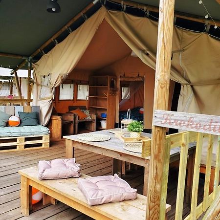Vakantiepark De Bergen Wanroij - Safaritent Екстер'єр фото