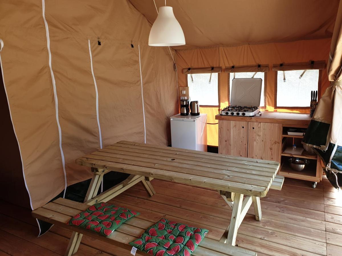Vakantiepark De Bergen Wanroij - Safaritent Екстер'єр фото